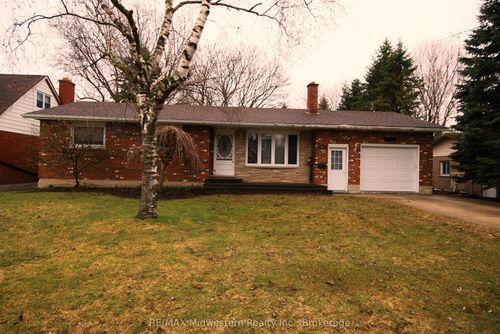 69 Louise Street, Minto, ON, N0G1Z0 | Card Image