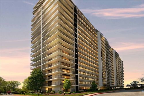 apt-805-12550 Lake Ave, Lakewood, OH, 44107-1568 | Card Image