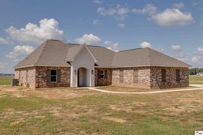 9089 Desiard Trace, House other with 3 bedrooms, 2 bathrooms and null parking in Sterlington LA | Image 2