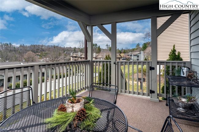 ROBIN-2 - 934 Chetola Lake Drive, Condo with 2 bedrooms, 2 bathrooms and null parking in Blowing Rock NC | Image 31