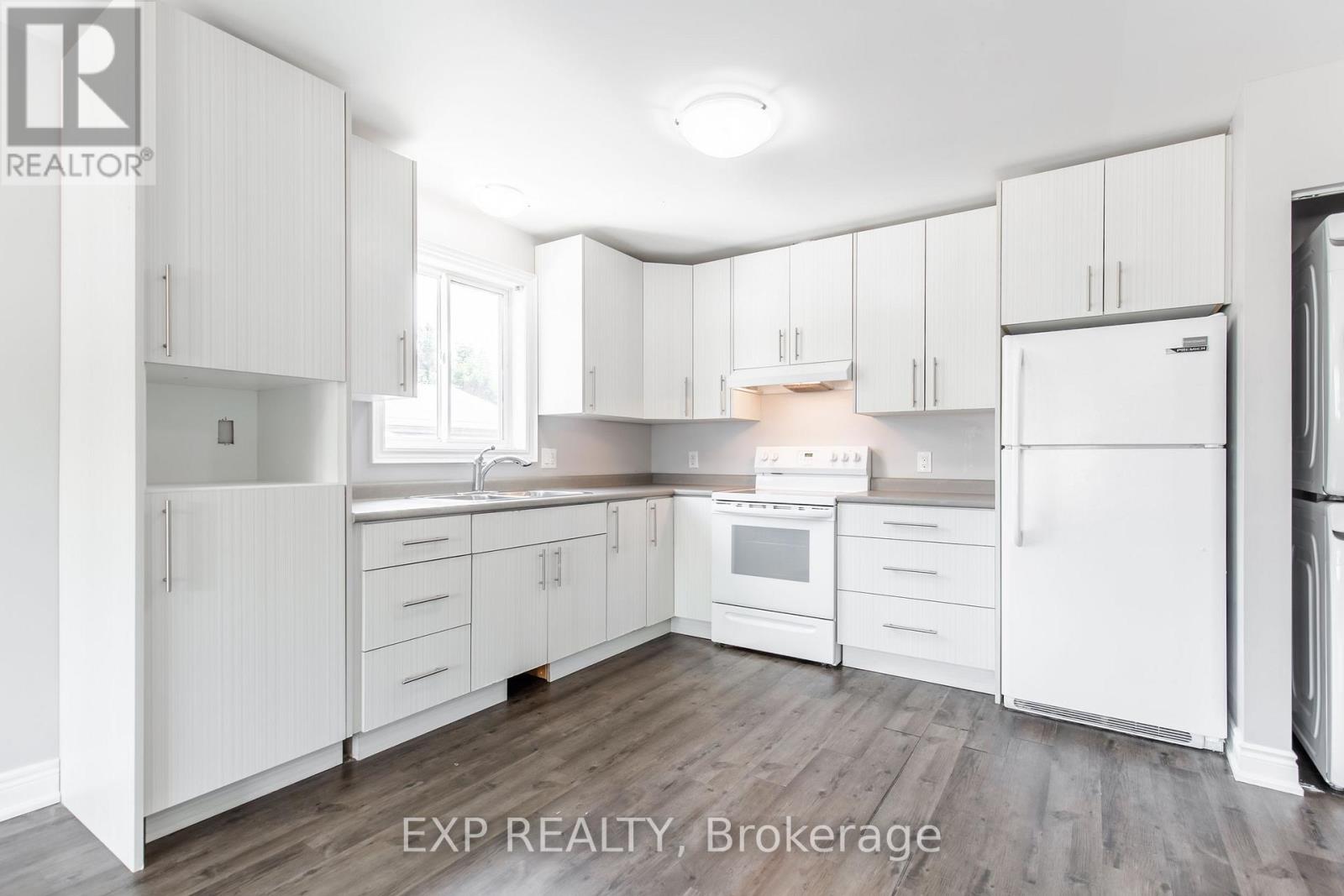 Residential Lease in Welland (N. Welland) 5