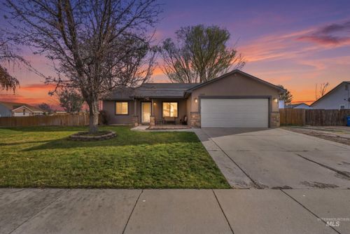 7269 E Nottingham Ln, Nampa, ID, 83687-9459 | Card Image