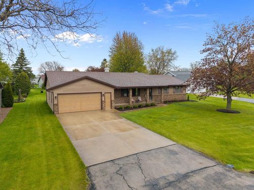 W2572 Colonial Court, BUCHANAN, WI, 54915 | Card Image