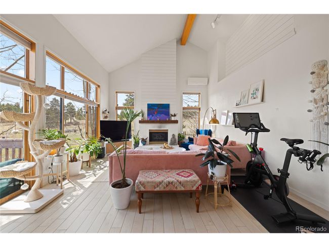21505 Spring Creek Rd, House other with 3 bedrooms, 3 bathrooms and null parking in Buffalo Creek CO | Image 10