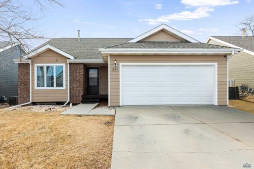 1253 Range View Cir, RAPID CITY, SD, 57701-2106 | Card Image