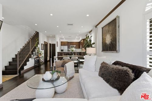 104-500 N Orlando Ave, West Hollywood, CA, 90048 | Card Image