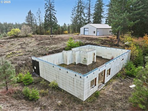 7 Corey Ln, White Salmon, WA, 98672-8208 | Card Image