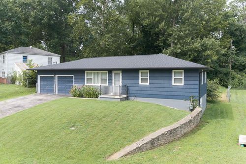 2926 64th Ter, Kansas City, KS, 66104-1817 | Card Image