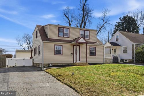78 Seward Ln, ASTON, PA, 19014-2015 | Card Image