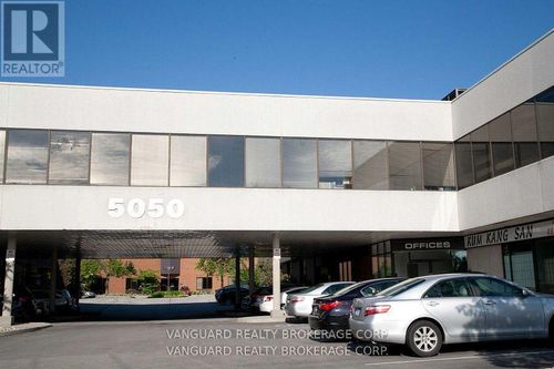 235-5050 Dufferin St, Toronto, ON, M3H5T5 | Card Image