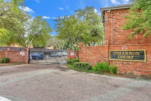 apt-423-18333 Roehampton Dr, Dallas, TX, 75252-5173 | Card Image