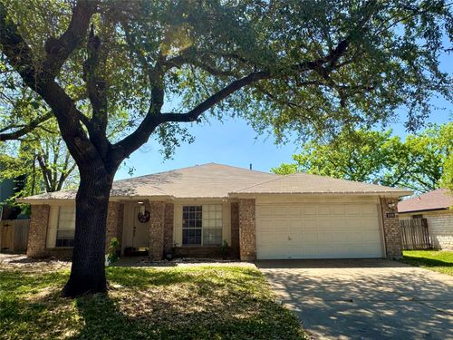1208 Leah Ln, Round Rock, TX, 78665-7838 | Card Image