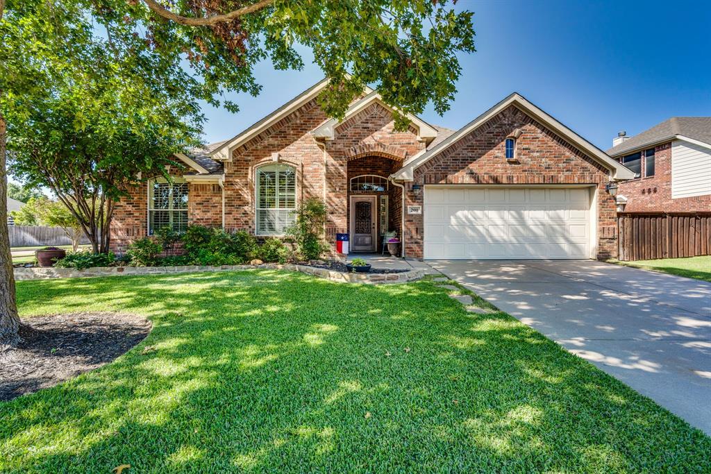 Moss Ct, Mansfield, TX 76063