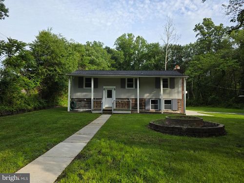 12013 Old Long Calm Rd, Bradshaw, MD, 21087-1870 | Card Image