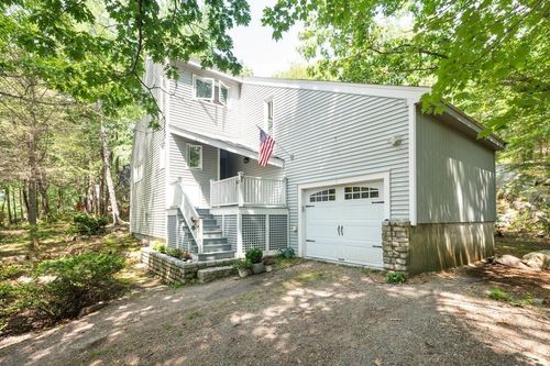 111 Old Essex Rd, Manchester-By-The-Sea, MA, 01944-1207 | Card Image