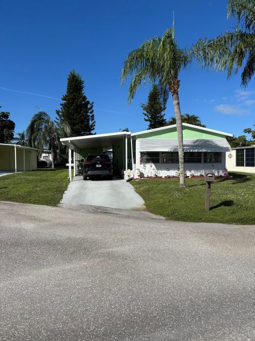 8 Montilla Way, Port St. Lucie, FL, 34952-3442 | Card Image