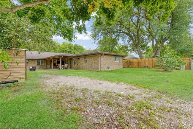 5004 Colmesneil St, House other with 4 bedrooms, 3 bathrooms and 2 parking in Pearland TX | Image 23