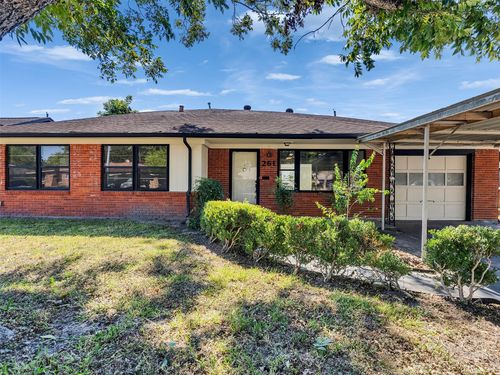 261 W Spreading Oak Dr, Houston, TX, 77076-2019 | Card Image