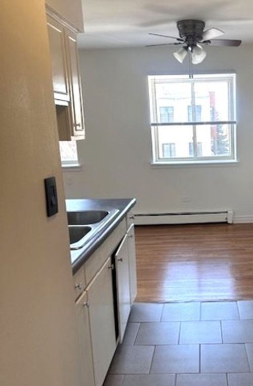 apt-417-5730 N Sheridan Rd, Chicago, IL, 60660-4726 | Card Image