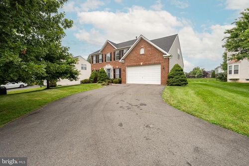 42038 Cherish Ct, ALDIE, VA, 20105-3403 | Card Image