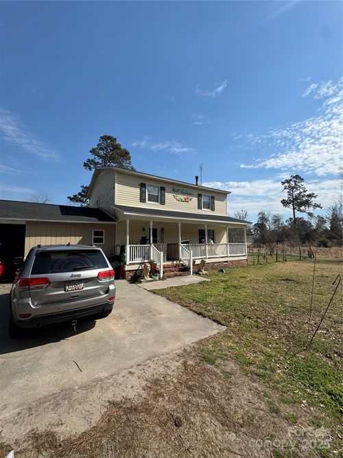 51 Lakeside Dr, Fair Bluff, NC, 28439-9779 | Card Image