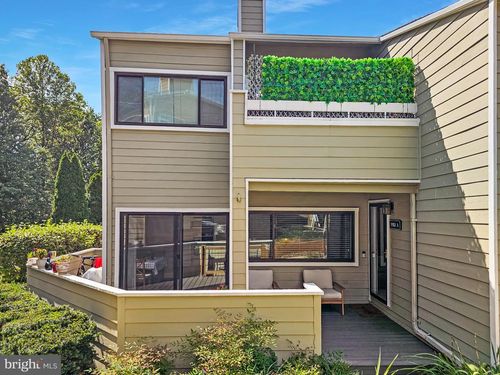 1981 Villaridge Dr, RESTON, VA, 20191-4826 | Card Image