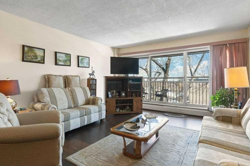 16a-231 Heritage Dr Se, Calgary, AB, T2H1N1 | Card Image