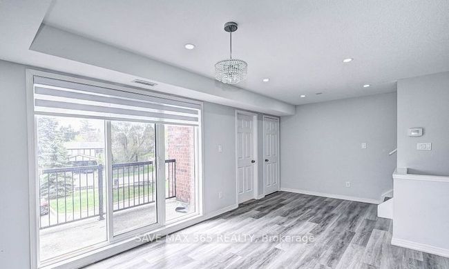 4D - 45 Cedarhill Cres, Condo with 3 bedrooms, 2 bathrooms and 1 parking in Kitchener ON | Image 9
