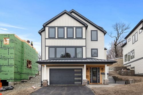 lot-6-545 Winthrop St, Medford, MA, 02155-1532 | Card Image