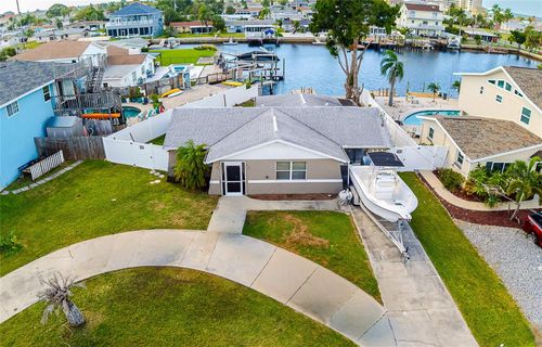 13637 Lagoon Dr, HUDSON, FL, 34667-1538 | Card Image