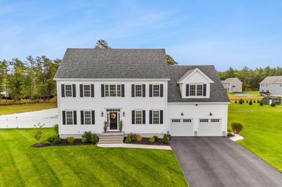 83 Box Turtle Dr, House other with 4 bedrooms, 2 bathrooms and 6 parking in Rochester MA | Image 1