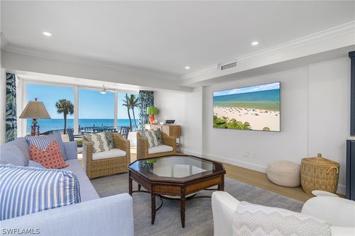apt-101-1717 Gulf Shore Blvd N, Naples, FL, 34102-4933 | Card Image