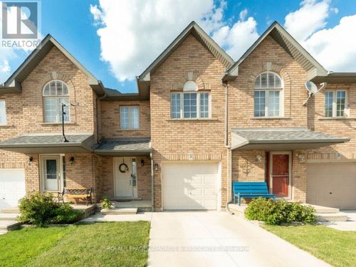 37-565 Rymal Rd E, Hamilton, ON, L8W3Y3 | Card Image