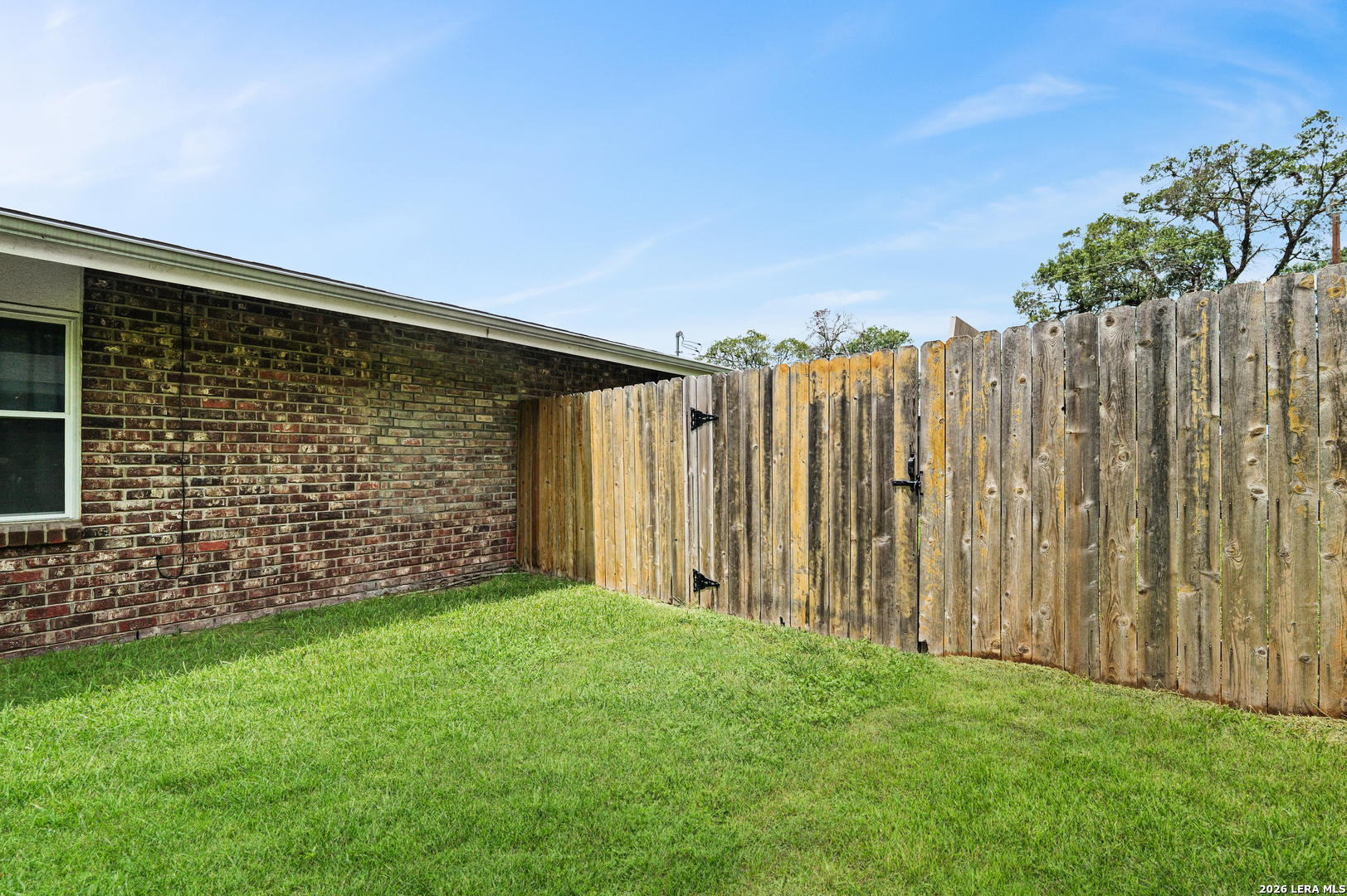 Residential Lease in Windcrest 3