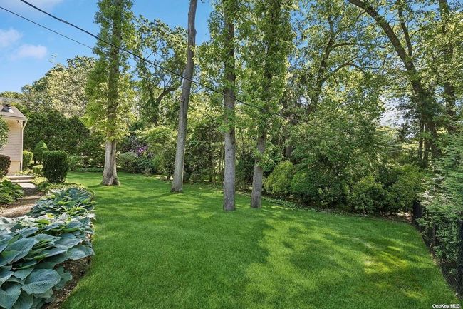 57 Ridge Dr, House other with 3 bedrooms, 3 bathrooms and null parking in Plainview NY | Image 22