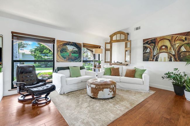 284 Polynesia Ct, House other with 3 bedrooms, 2 bathrooms and null parking in MARCO ISLAND FL | Image 10