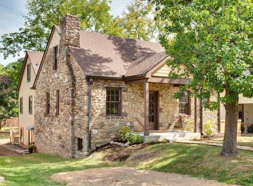 1621 Sumner Ave, Nashville, TN, 37206-2535 | Card Image