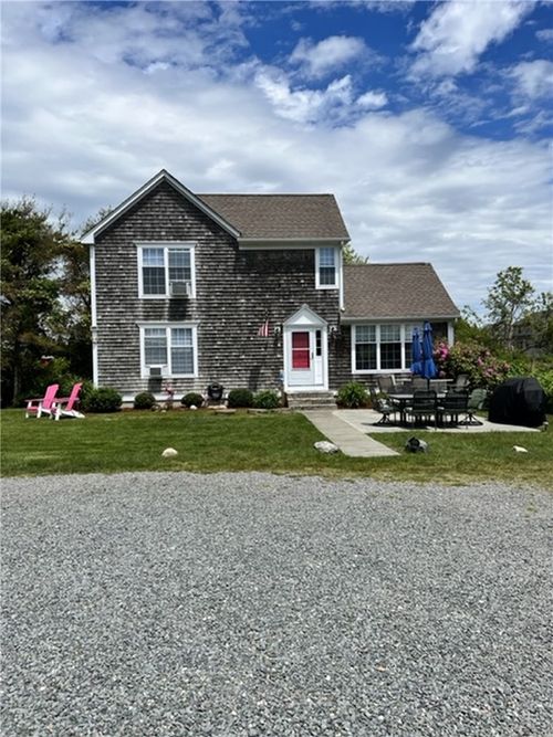 116 Holden Rd, South Kingstown, RI, 02879-7056 | Card Image