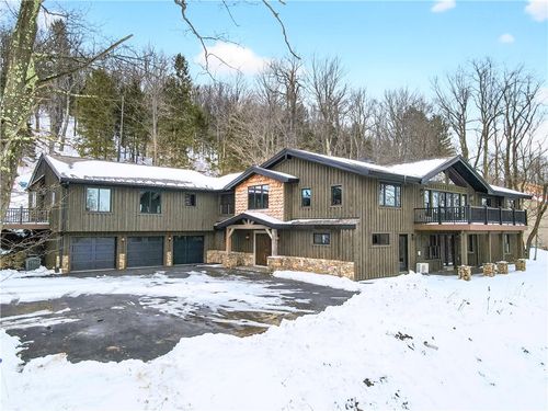 181 Alpine Heights Rd, Champion, PA, 15622-3024 | Card Image