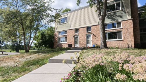 7451 W Franklin Ave, Saint Louis Park, MN, 55426-2014 | Card Image