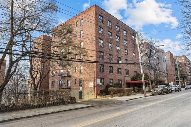View of apartment building / complex | Image 10