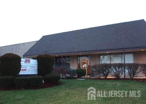 1-6 Kilmer Rd, Edison, NJ, 08817-2432 | Card Image
