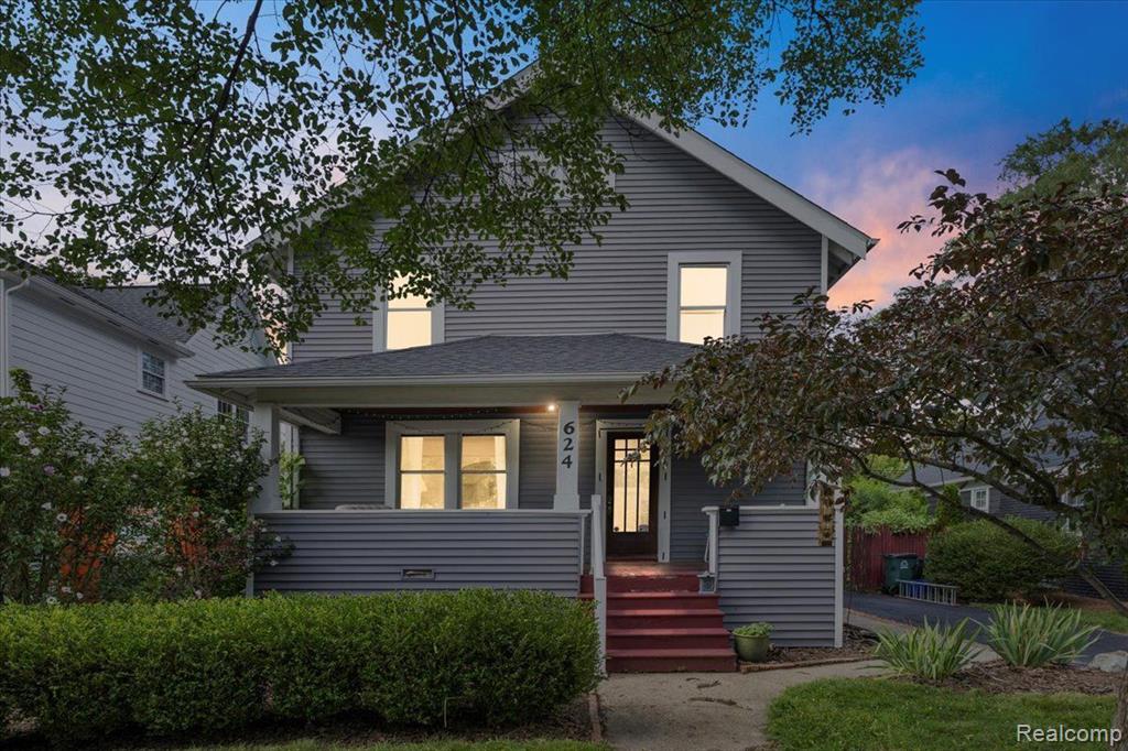 Lincoln St, Birmingham, MI 48009