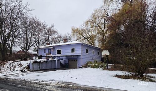 615 N Washington St, Moscow, ID, 83843-2626 | Card Image