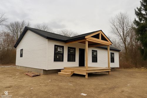 385 Mayer Rd, Saint Clair, MI, 48079-1025 | Card Image