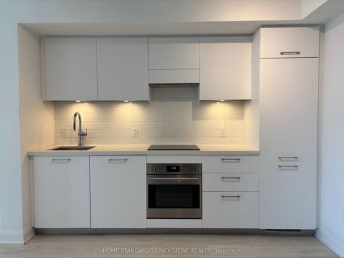 308-33 Frederick Todd Way, East York, ON, M4G0C9 | Card Image