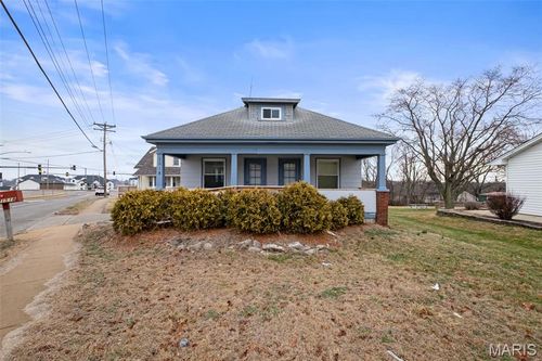 1518 Caulks Hill Rd, Saint Charles, MO, 63304-6809 | Card Image