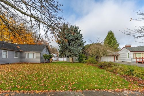 1505 19th Ave, Longview, WA, 98632-3903 | Card Image