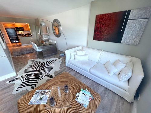 apt-1232-2301 Collins Ave, Miami Beach, FL, 33139-1625 | Card Image