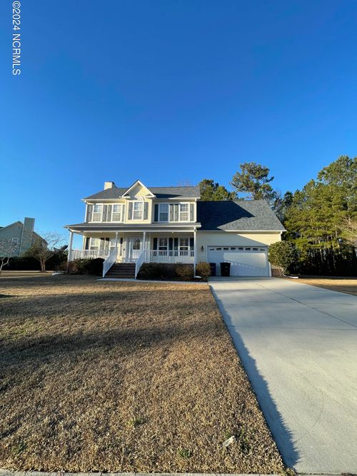 200 Londonberry Ln, Jacksonville, NC, 28540-4213 | Card Image